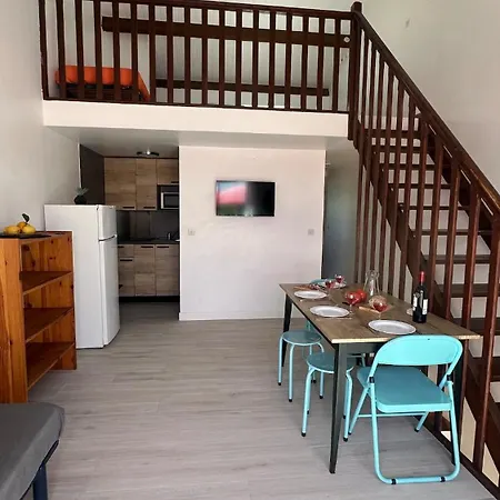 Belle Vue Sur L Herault Et Les Bateaux Апартаменты