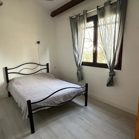 Belle Vue Sur L Herault Et Les Bateaux *